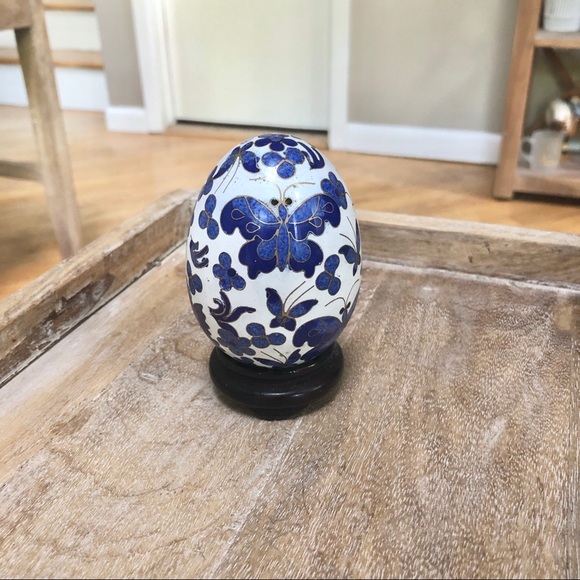 Other - HOLD for Ann- Blue & White Butterflies & Floral Egg